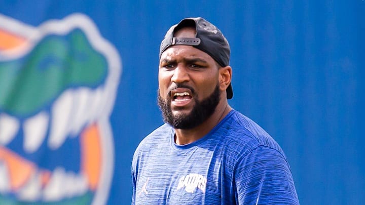 New Florida secondary coach Will Harris directs his defensive backs during the Florida Gators as they held their final open Spring football practice before the Orange and Blue Game at Sanders Practice Fields in Gainesville, FL on Tuesday, April 9, 2024. [Doug Engle/Gainesville Sun]