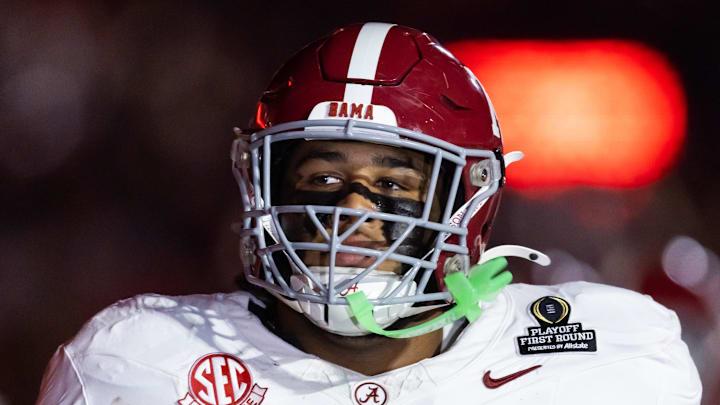 Alabama Crimson Tide - Offensive Lineman Kadyn Proctor