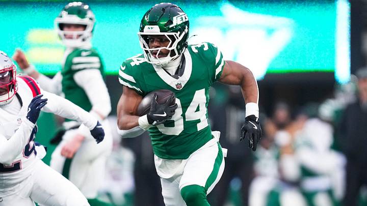New York Jets running back Kene Nwangwu New York Jets running back Kene Nwangwu