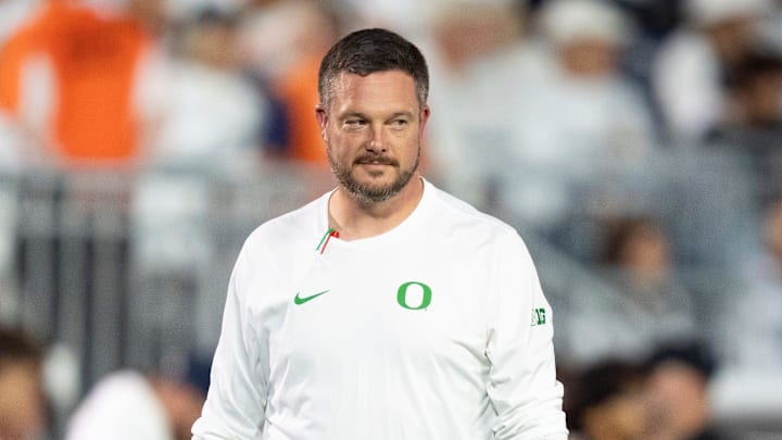 Oregon head coach Dan Lanning walks the field during warmups as the Oregon Ducks face the Penn State Nittany Lions on Sept. 27, 2025, at Beaver Stadium in University Park, Pennsylvania.