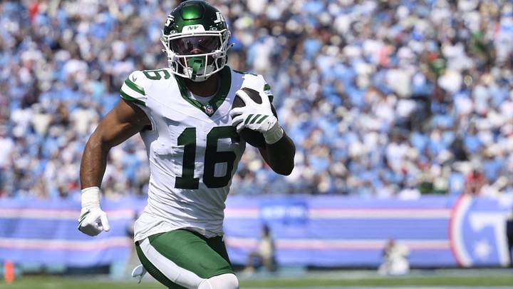 There are many reasons why Jets fans should be excited about what's next for rookie TE Kenyon Sadiq. 