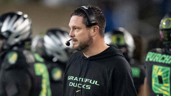 Oregon head coach Dan Lanning as the Oregon Ducks host the Wisconsin Badgers on Oct. 25, 2025, at Autzen Stadium in Eugene, Oregon.