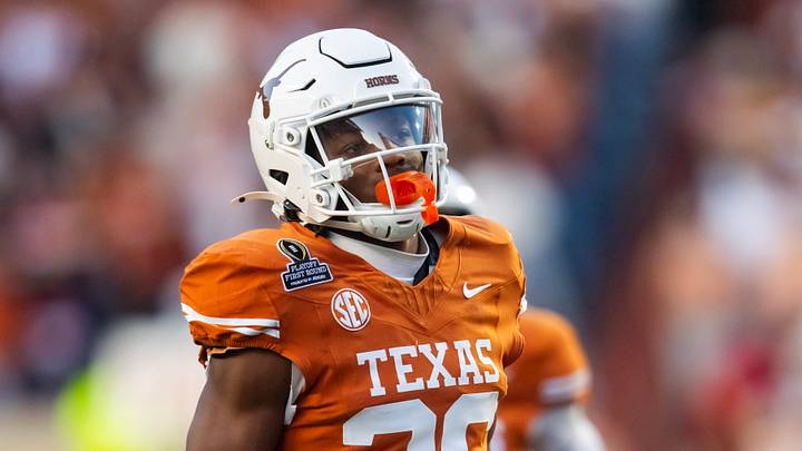 Texas Longhorns linebacker Ty'Anthony Smith (26) against the Clemson Tigers during the CFP National playoff first round at Darrell K Royal-Texas Memorial Stadium. Texas Longhorns linebacker Ty'Anthony Smith (26) against the Clemson Tigers during the CFP National playoff first round at Darrell K Royal-Texas Memorial Stadium.