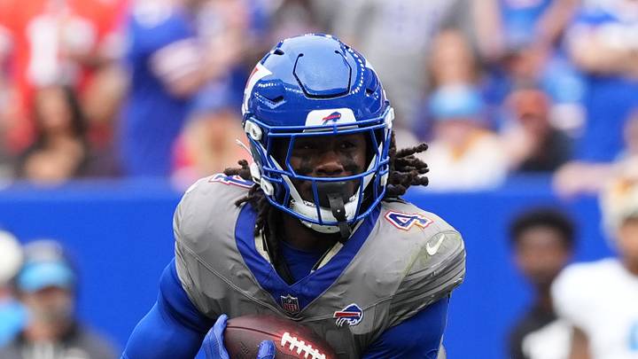 Sep 27, 2026; Orchard Park, New York, USA; Buffalo Bills running back James Cook III (4) runs with the ball in the second half against the Los Angeles Chargers at New Highmark Stadium. Mandatory Credit: Gregory Fisher-Imagn Images Sep 27, 2026; Orchard Park, New York, USA; Buffalo Bills running back James Cook III (4) runs with the ball in the second half against the Los Angeles Chargers at New Highmark Stadium. Mandatory Credit: Gregory Fisher-Imagn Images