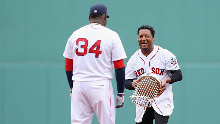Tanto David Ortiz como Pedro Martínez tienen sus números retirados con los Boston Red Sox