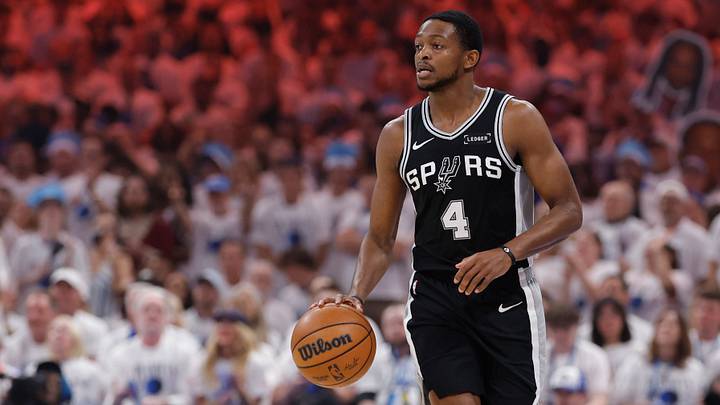 May 26, 2026; Oklahoma City, Oklahoma, USA; San Antonio Spurs guard De'Aaron Fox (4) dribbles during the first quarter against the Oklahoma City Thunder in Game 5 of the Western Conference Finals for the 2026 NBA playoffs at Paycom Center. May 26, 2026; Oklahoma City, Oklahoma, USA; San Antonio Spurs guard De'Aaron Fox (4) dribbles during the first quarter against the Oklahoma City Thunder in Game 5 of the Western Conference Finals for the 2026 NBA playoffs at Paycom Center.