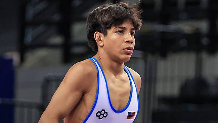 Sammy Sanchez of California's Esperanza High School will challenge top-ranked Landon Sidun of Pennsylvania's Norwin High in FloWrestling's 2026 Who's No. 1 competition.