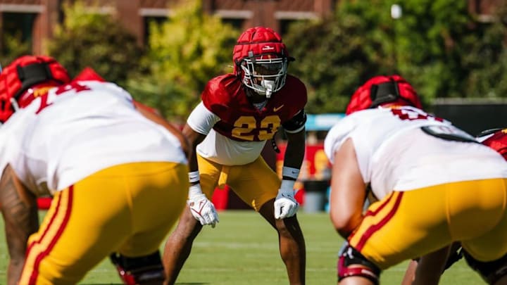 Desman Stephens II in USC fall practice Desman Stephens II in USC fall practice