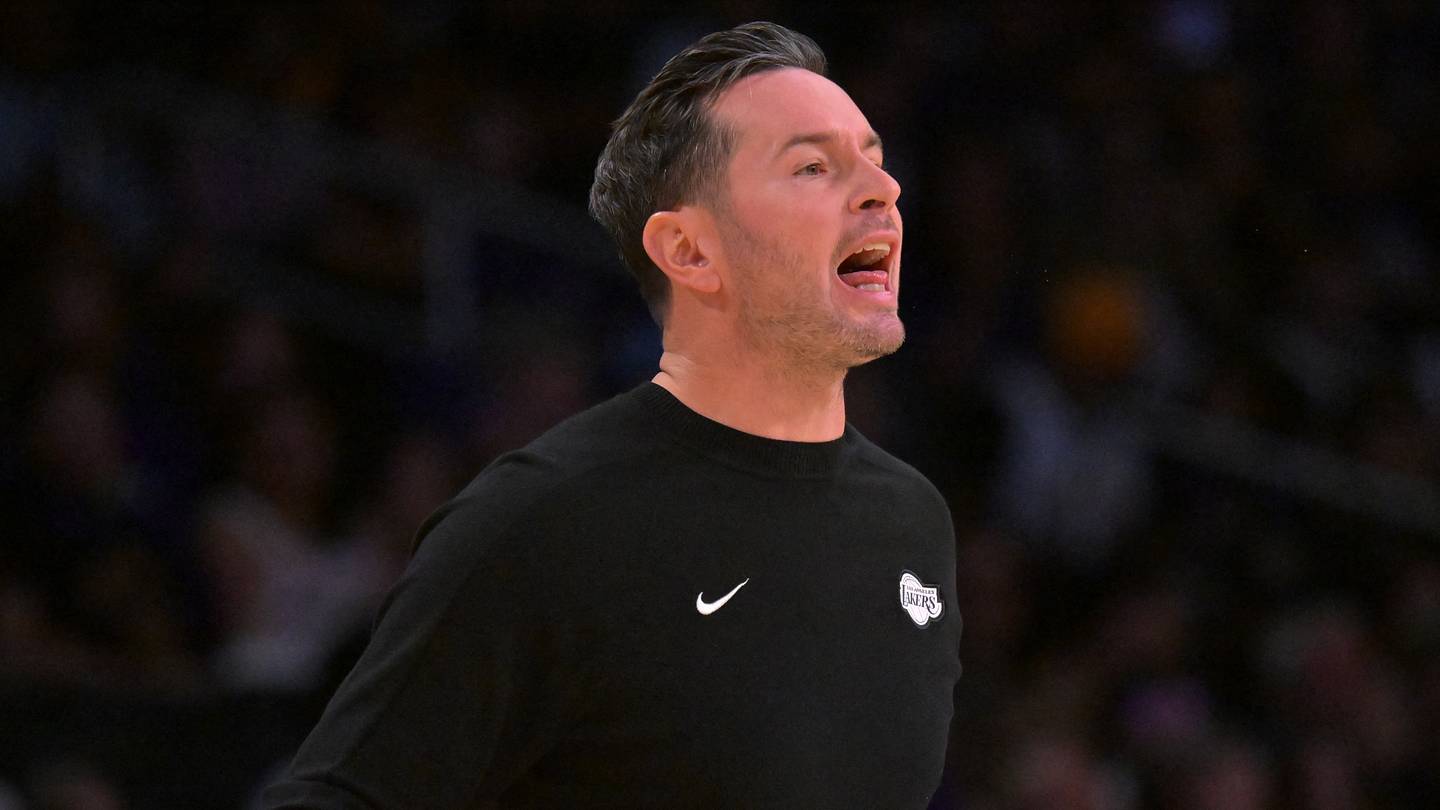 3 Takeaways From Lakers’ Second Preseason Win Over the Kings