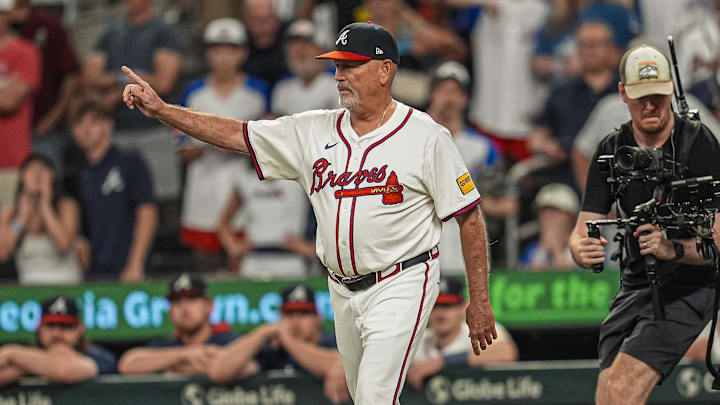 Brian Snitker makes a move to the pen in the Atlanta Braves win over the New York Mets. Chris Sale had thrown 116 pitches,
