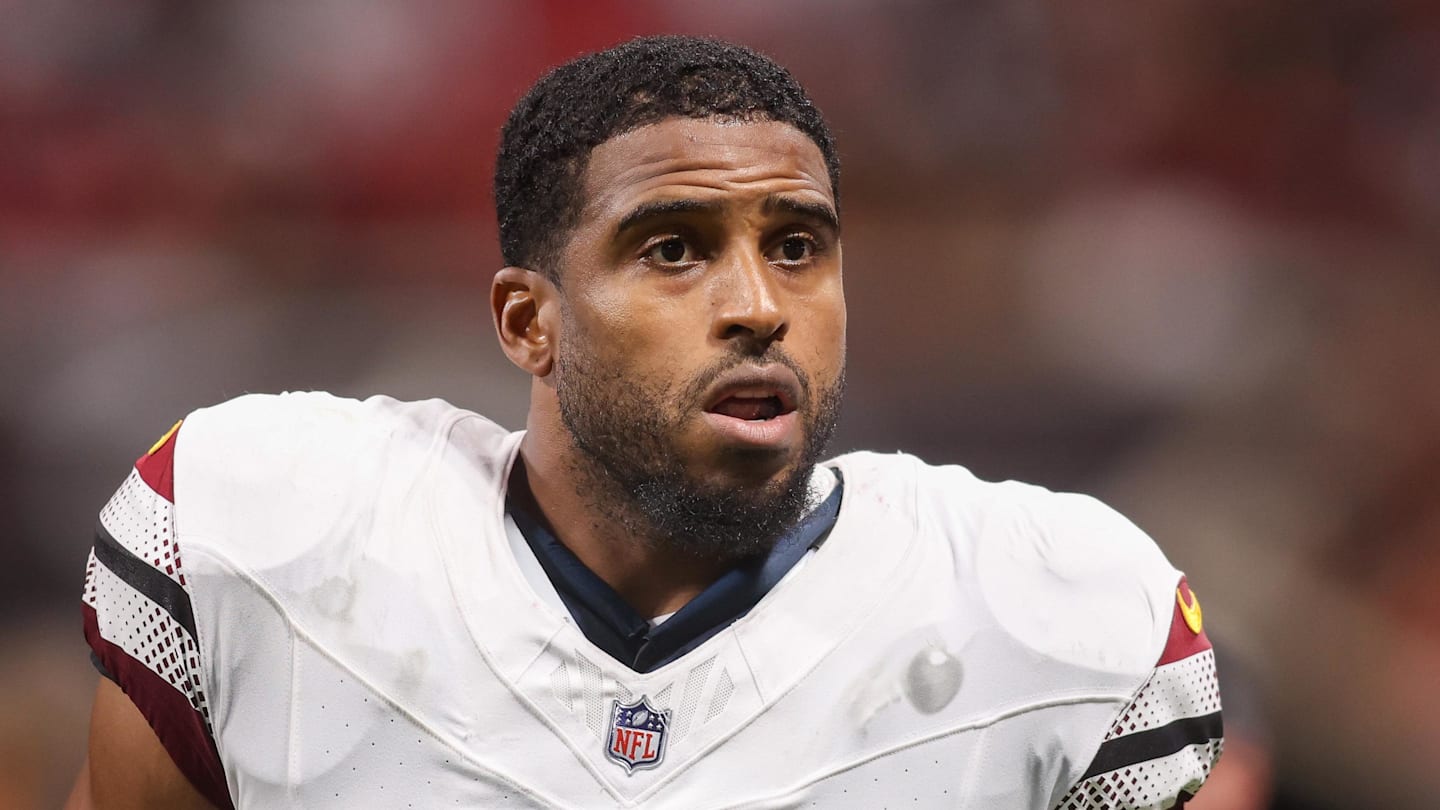 Commanders scrambling to cover for Bobby Wagner's glaring weakness