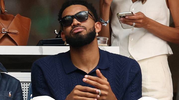 Here's what Karl-Anthony Towns's new look could mean for the Knicks as the 2026-27 NBA season approaches. 