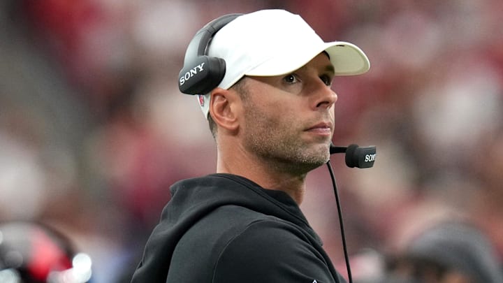 Arizona Cardinals head coach Jonathan Gannon looks on from the sidelines as they play against the Tennessee Titans at State Farm Stadium in Glendale on Oct. 5, 2025.