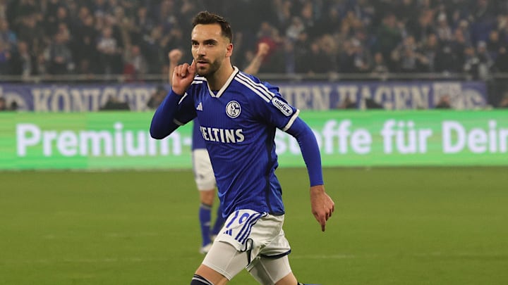 Kenan Karaman erzielte den Siegtreffer für Schalke (Archivbild) Kenan Karaman erzielte den Siegtreffer für Schalke (Archivbild)