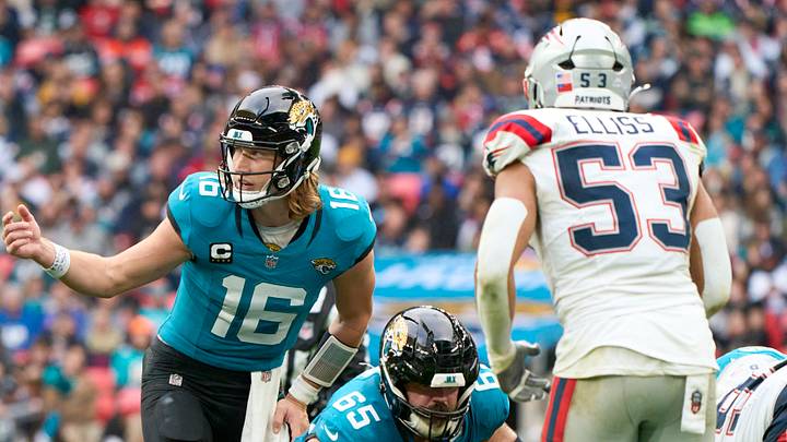 Oct 20, 2024; London, United Kingdom; Jacksonville Jaguars quarterback Trevor Lawrence (16) at the snap in the second half during abasing the New England Patriots an NFL International Series game at Wembley Stadium. Mandatory Credit: Peter van den Berg-Imagn Images Oct 20, 2024; London, United Kingdom; Jacksonville Jaguars quarterback Trevor Lawrence (16) at the snap in the second half during abasing the New England Patriots an NFL International Series game at Wembley Stadium. Mandatory Credit: Peter van den Berg-Imagn Images