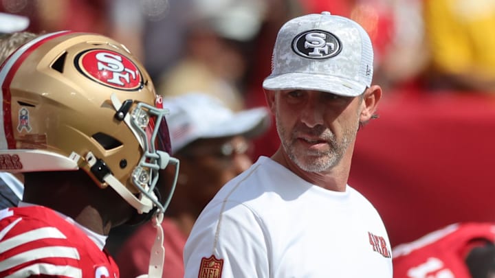 Nov 10, 2024; Tampa, Florida, USA; San Francisco 49ers head coach Kyle Shanahan and wide receiver Deebo Samuel Sr. (1) against the Tampa Bay Buccaneers prior to the game at Raymond James Stadium. Mandatory Credit: Kim Klement Neitzel-Imagn Images