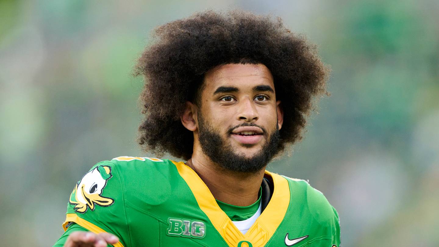 Dante Moore Earns Oregon's MVP With Eye-Catching Numbers Against Portland State