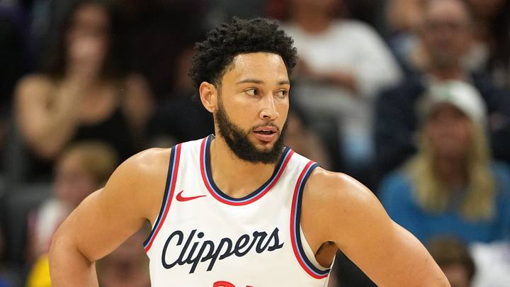 Apr 11, 2025; Sacramento, California, USA; Los Angeles Clippers guard Ben Simmons (25) during the third quarter against the Sacramento Kings at Golden 1 Center. Mandatory Credit: Darren Yamashita-Imagn Images Apr 11, 2025; Sacramento, California, USA; Los Angeles Clippers guard Ben Simmons (25) during the third quarter against the Sacramento Kings at Golden 1 Center. Mandatory Credit: Darren Yamashita-Imagn Images