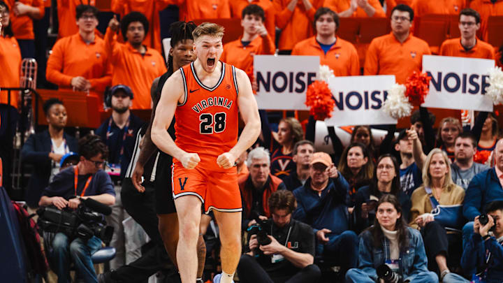 Virginia Cavaliers forward Thijs de Ridder.