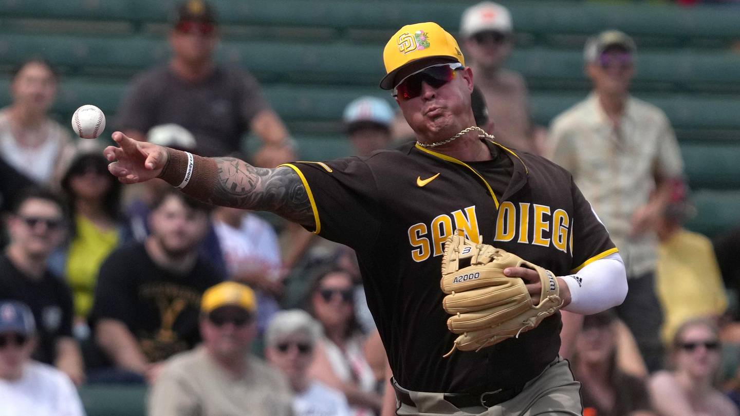 Padres' latest roster move proves their corner infield insurance unnecessary