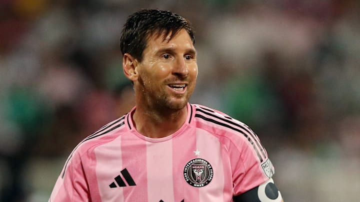 บาร์เซโลนา เอสซี เจอกับ อินเตอร์ ไมอามี คู่มือการรับชมฉบับสมบูรณ์สำหรับการเผชิญหน้าครั้งยิ่งใหญ่