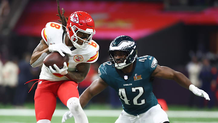 Kansas City Chiefs wide receiver DeAndre Hopkins (8) catches a pass against Philadelphia Eagles linebacker Oren Burks (42) in the third quarter in Super Bowl LIX at Ceasars Superdome.