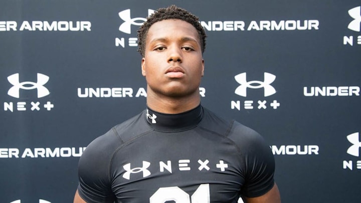 Four-Star safety Tae Harris