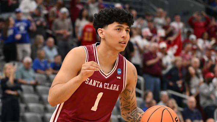 Mar 20, 2026; St. Louis, MO, USA; Santa Clara Broncos guard Christian Hammond (1) warms up before a first round game of the men's 2026 NCAA Tournament against the Kentucky Wildcats at Enterprise Center. Mandatory Credit: Jeff Curry-Imagn Images