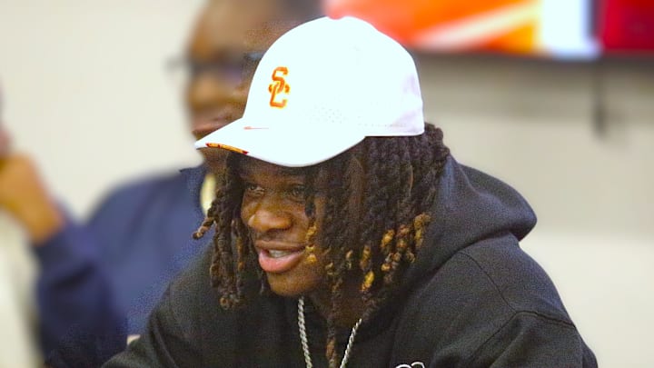 Former Escambia running back, and top junior college recruit, Waymond Jordan Jr. signed with the University of Southern California during a ceremony on Sunday, Jan. 5, 2024. Former Escambia running back, and top junior college recruit, Waymond Jordan Jr. signed with the University of Southern California during a ceremony on Sunday, Jan. 5, 2024.
