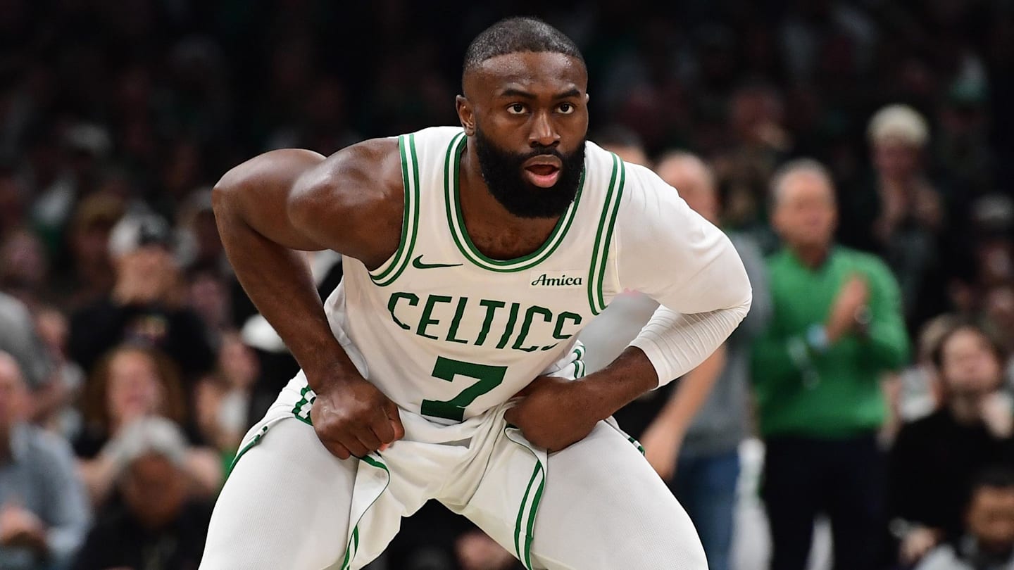How One Clutch Play Helped Boston Celtics Preserve a Blowout Win Over Philadelphia