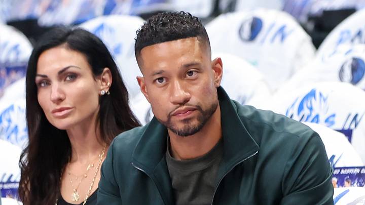 May 24, 2022; Dallas, Texas, USA; Notre Dame head football coach Marcus Freeman and wife Joanna sit courtside before game four of the 2022 Western Conference finals between the Dallas Mavericks and Golden State Warriors at American Airlines Center. May 24, 2022; Dallas, Texas, USA; Notre Dame head football coach Marcus Freeman and wife Joanna sit courtside before game four of the 2022 Western Conference finals between the Dallas Mavericks and Golden State Warriors at American Airlines Center.
