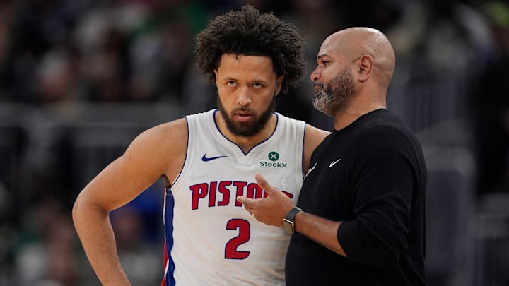 Detroit Pistons v Milwaukee Bucks