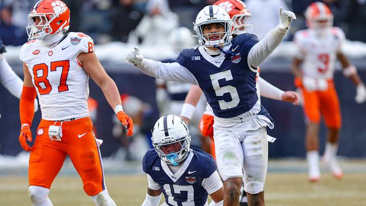 Penn State Nittany Lions cornerback Daryus Dixson (5) Penn State Nittany Lions cornerback Daryus Dixson (5)