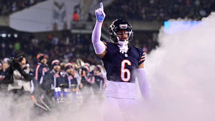 Chicago Bears cornerback Kyler Gordon (6) enters the field before the game against the Seattle Seahawks at Soldier Field.
