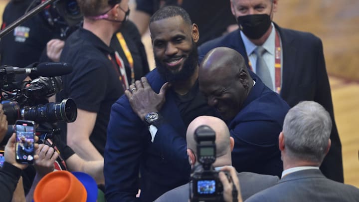 LeBron James y Michael Jordan son considerados por muchos lo dos mejores en la historia de la NBA