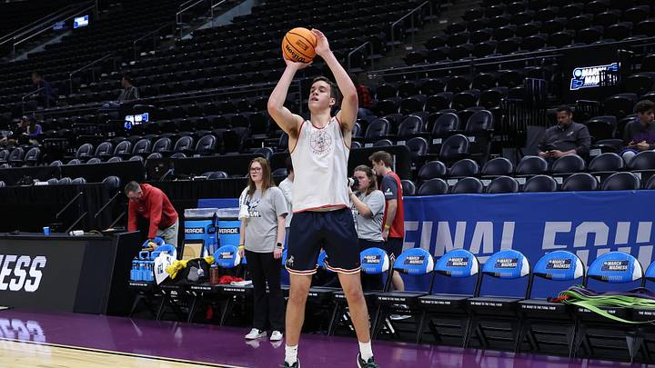 Mar 20, 2024; Salt Lake City, UT, USA; Samford Bulldogs center Riley Allenspach (35) during the NCAA first round practice session at Delta Center. Mandatory Credit: Rob Gray-Imagn Images Mar 20, 2024; Salt Lake City, UT, USA; Samford Bulldogs center Riley Allenspach (35) during the NCAA first round practice session at Delta Center. Mandatory Credit: Rob Gray-Imagn Images
