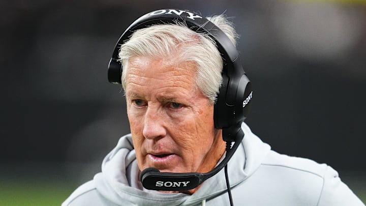 Cleveland Browns v Las Vegas Raiders