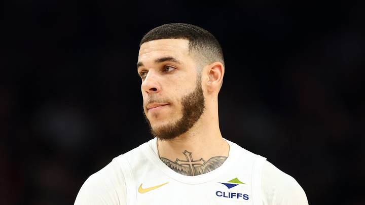 Phoenix, Arizona, USA; Cleveland Cavaliers guard Lonzo Ball (2) against the Phoenix Suns at Mortgage Matchup Center on Jan 30, 2026. Mandatory Credit: Mark J. Rebilas-Imagn Images Phoenix, Arizona, USA; Cleveland Cavaliers guard Lonzo Ball (2) against the Phoenix Suns at Mortgage Matchup Center on Jan 30, 2026. Mandatory Credit: Mark J. Rebilas-Imagn Images