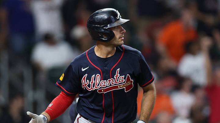 Sep 18, 2026; Houston, Texas, USA; Atlanta Braves first baseman Matt Olson (28) hits a home run during the ninth inning against the Houston Astros at Daikin Park. Mandatory Credit: Troy Taormina-Imagn Images