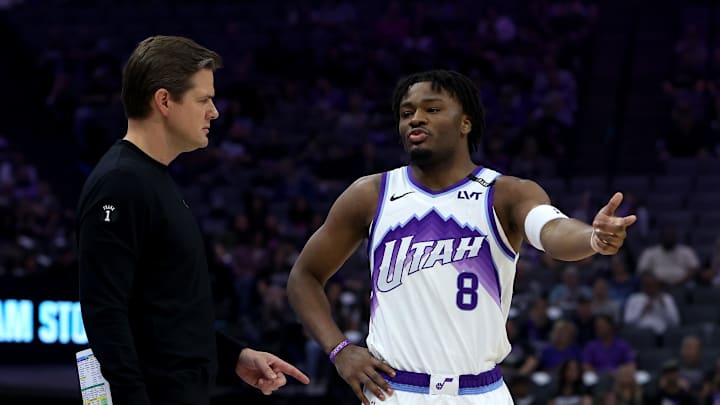 Mar 15, 2026; Sacramento, California, USA; Utah Jazz head coach Will Hardy and Isaiah Collier (8) discuss a play against the Sacramento Kings during the first quarter at Golden 1 Center. Mandatory Credit: Dennis Lee-Imagn Images