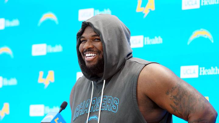 Apr 27, 2026; El Segundo, CA, USA; Los Angeles Chargers defensive end Teair Tart speaks at press conference at The Bolt. Mandatory Credit: Kirby Lee-Imagn Images Apr 27, 2026; El Segundo, CA, USA; Los Angeles Chargers defensive end Teair Tart speaks at press conference at The Bolt. Mandatory Credit: Kirby Lee-Imagn Images