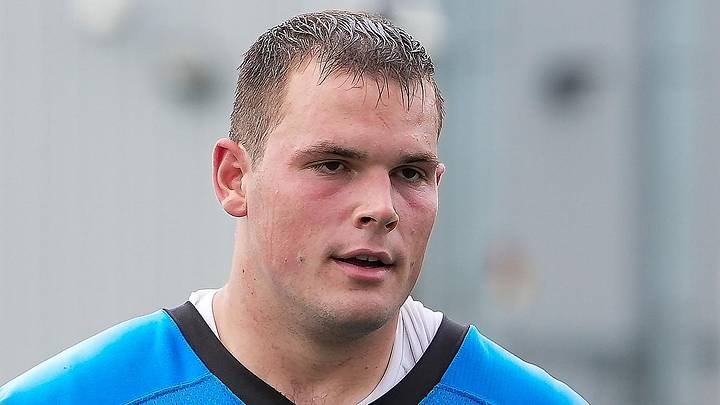 Carolina Panthers tight end Mitchell Evans
