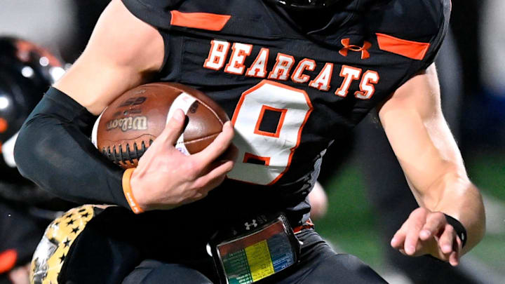 California power Mission Viejo just landed a big quarterback transfer from Texas.