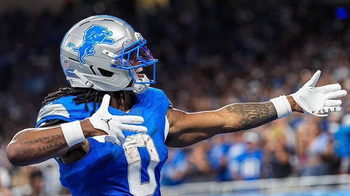 Detroit Lions running back Jahmyr Gibbs (0) celebrates first down against Chicago Bears Detroit Lions running back Jahmyr Gibbs (0) celebrates first down against Chicago Bears
