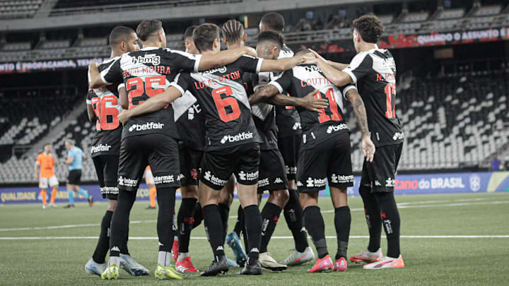 Vasco disputa Copa do Brasil, Brasileirão e Sul-Americana atá o fim do ano Vasco disputa Copa do Brasil, Brasileirão e Sul-Americana atá o fim do ano