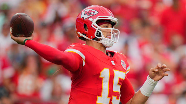 Sep 14, 2025; Kansas City, Missouri, USA; Kansas City Chiefs quarterback Patrick Mahomes (15) passes the ball against the Philadelphia Eagles during the fourth quarter of the game at GEHA Field at Arrowhead Stadium. Mandatory Credit: Jay Biggerstaff-Imagn Images Sep 14, 2025; Kansas City, Missouri, USA; Kansas City Chiefs quarterback Patrick Mahomes (15) passes the ball against the Philadelphia Eagles during the fourth quarter of the game at GEHA Field at Arrowhead Stadium. Mandatory Credit: Jay Biggerstaff-Imagn Images
