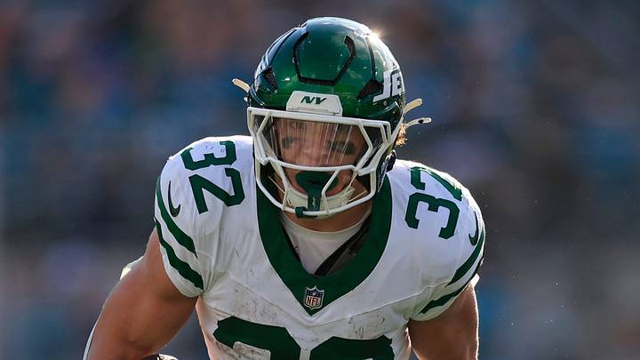 New York Jets running back Isaiah Davis New York Jets running back Isaiah Davis