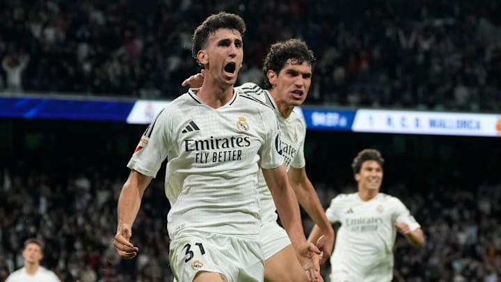 Jacobo Ramón (center) scored the winner for Real Madrid against Mallorca.