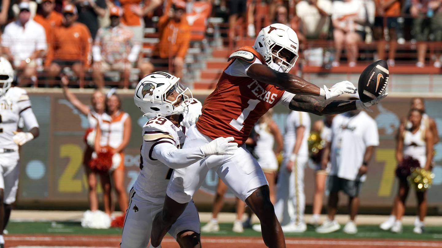 Texas WR Ryan Wingo Sent a Big-Time Message vs. Texas State