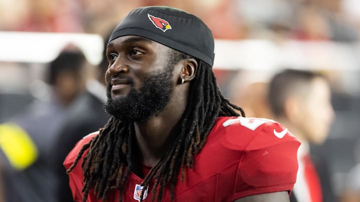 Aug 9, 2025; Glendale, Arizona, USA; Arizona Cardinals cornerback Denzel Burke (29) against the Kansas City Chiefs during a preseason NFL game at State Farm Stadium. Mandatory Credit: Mark J. Rebilas-Imagn Images